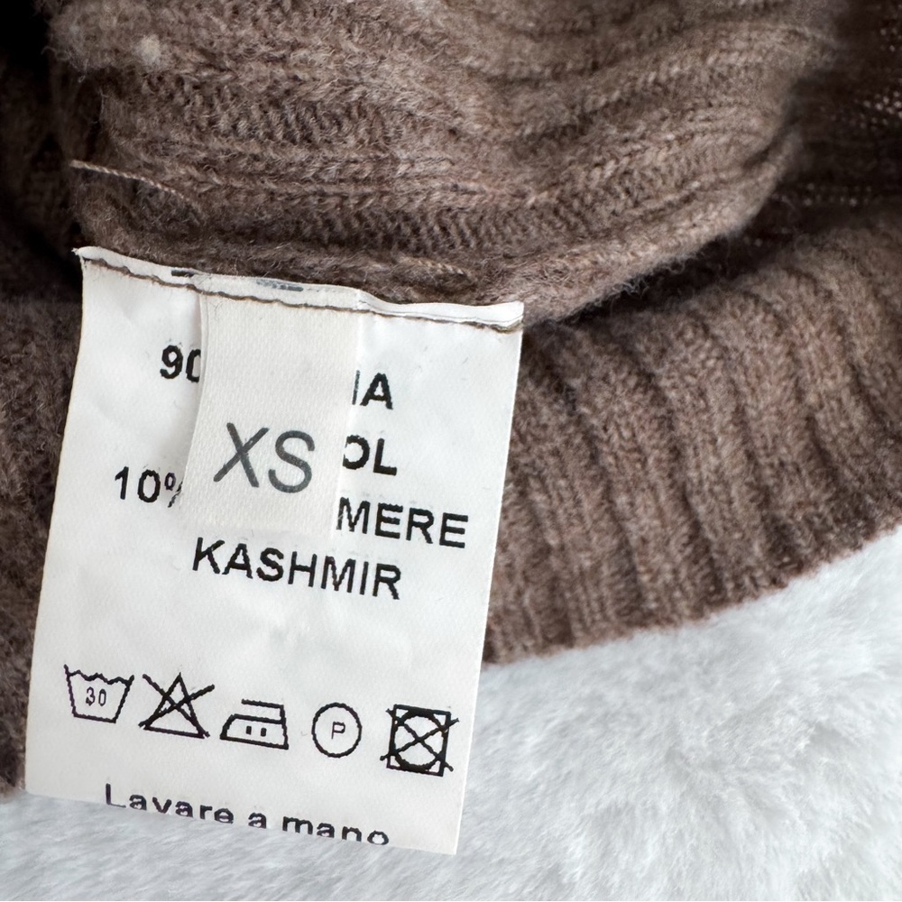 The Andamane Enny Cropped Sweater Ribbed Wool Cashmere Brown - Picture 9 of 14